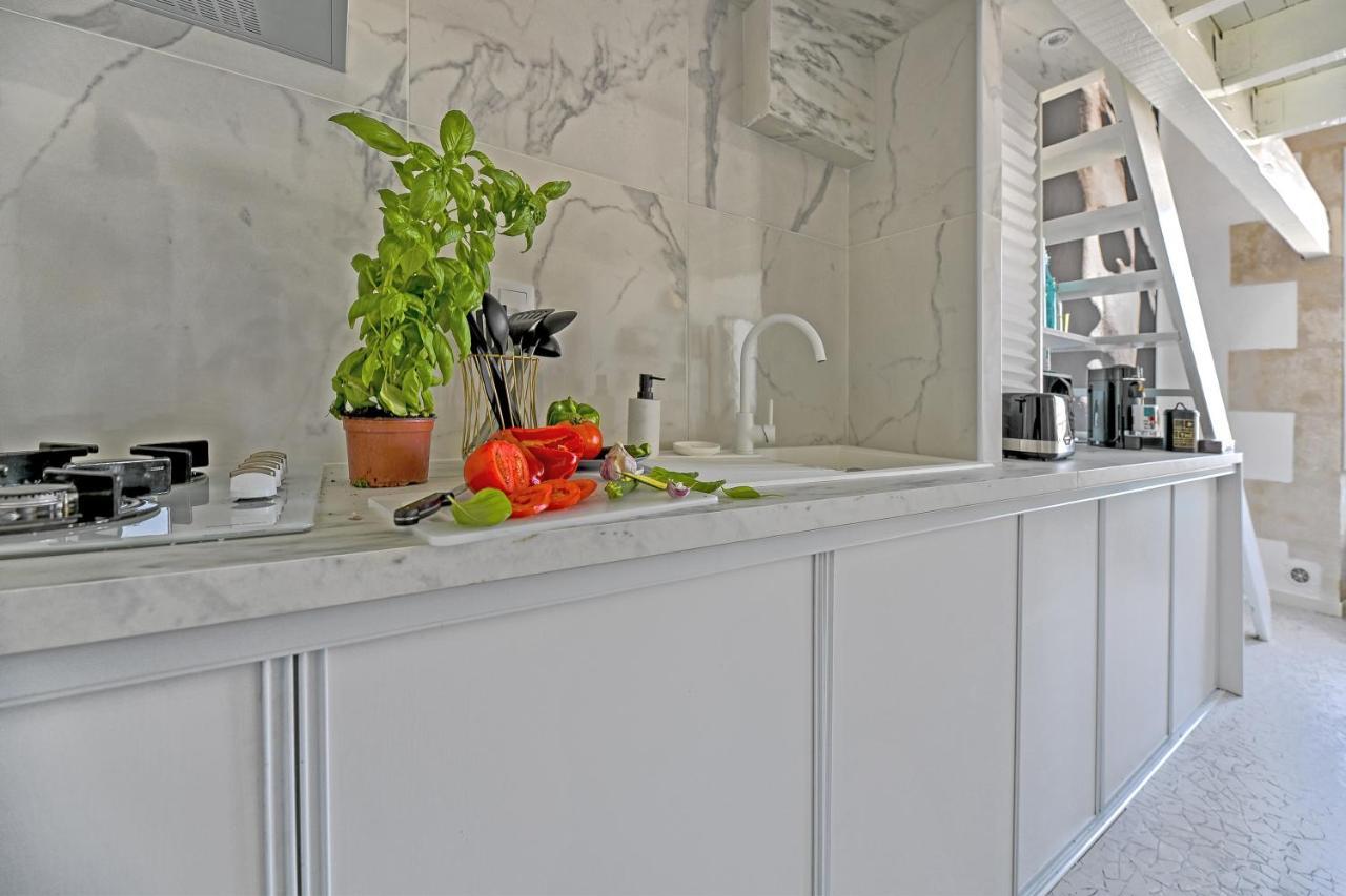 Appartement Romanite Nîmes Eksteriør billede